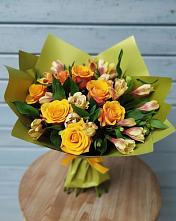 Букет цветов из:  Альстромерии и Розы в Солманово
