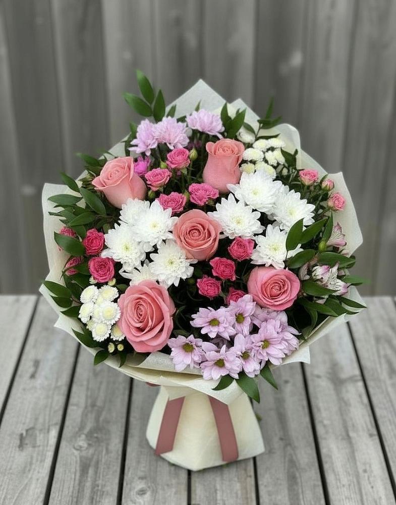 Букет цветов из: Альстромерии, Гвоздики, Розы и Хризантемы в Солманово