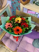 Букет цветов из:  Герберы, Хризантемы и Альстромерии #REPLACE_PRED# Солманово