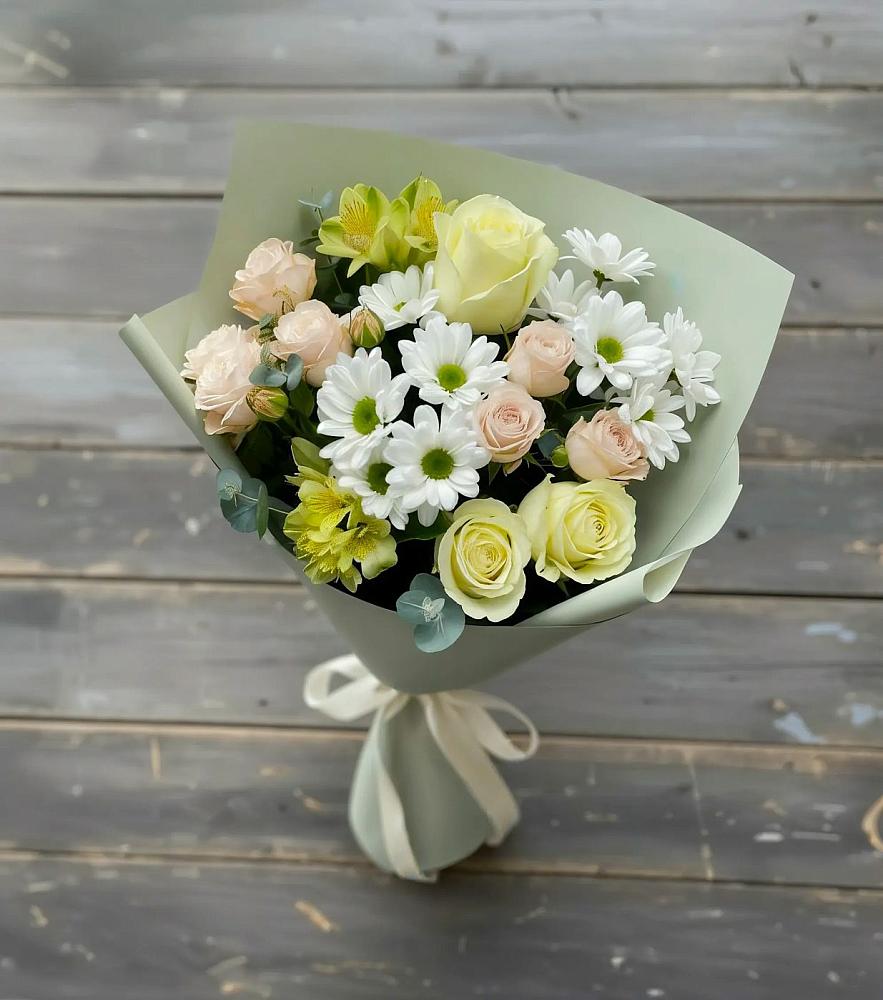 Букет цветов из: Альстромерии, Розы и Хризантемы в Солманово