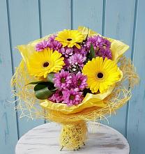 Букет цветов из:  Хризантемы и Герберы #REPLACE_PRED# Солманово
