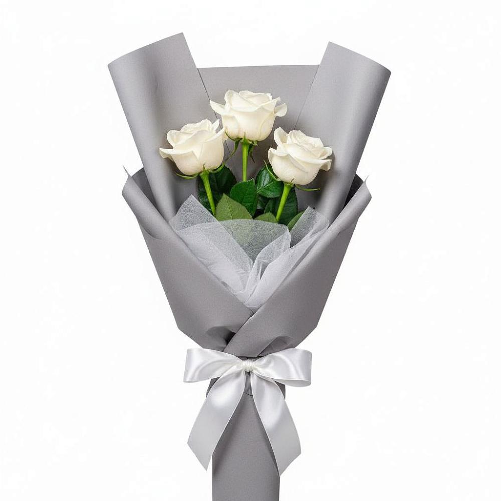 Букет 3 белые розы в Солманово