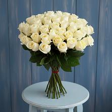 Букет 51 Белая роза Эдлесс Лав в Солманово