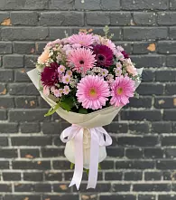 Букет цветов из:  Герберы и Хризантемы #REPLACE_PRED# Солманово